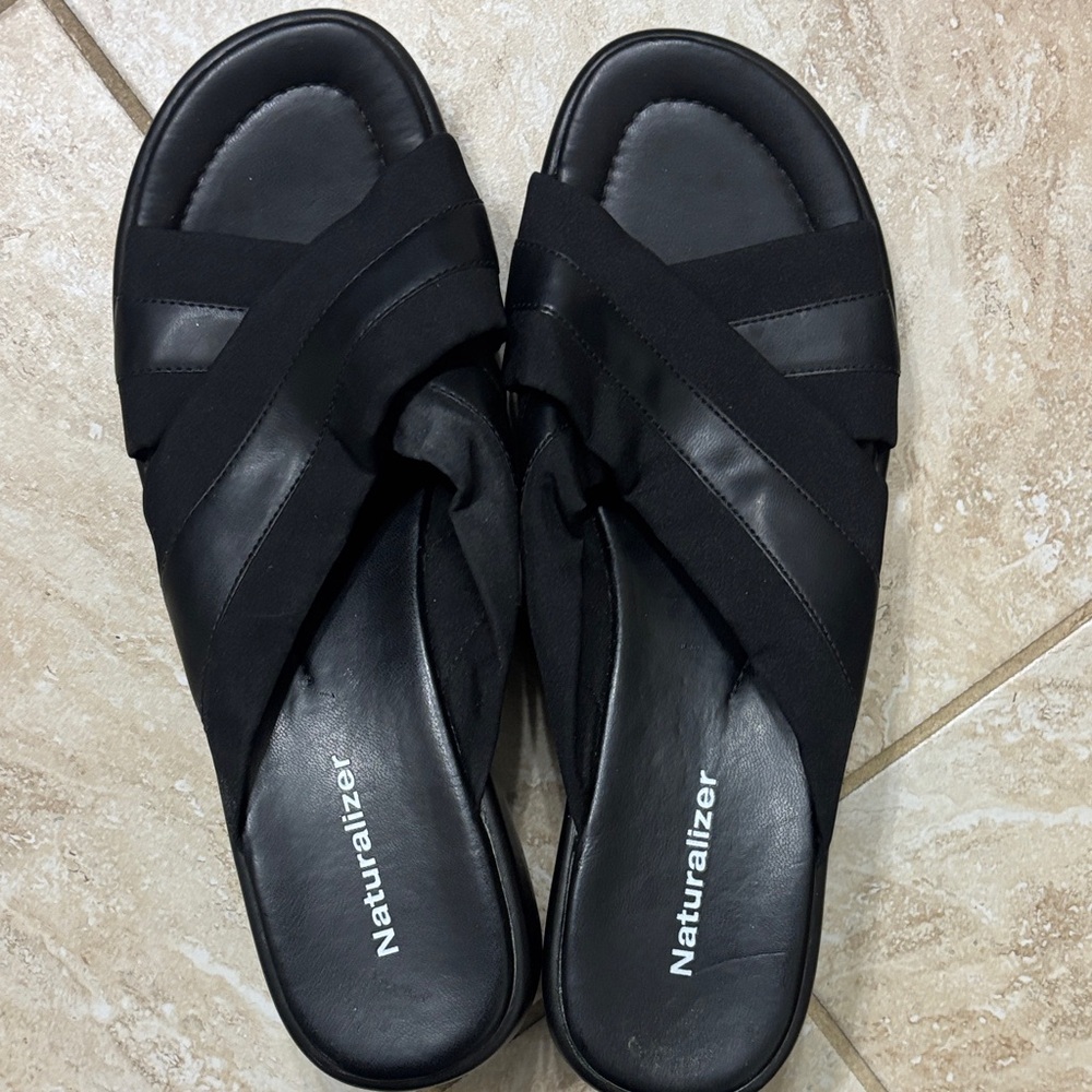 Naturalizer Women's Elegant Black Sandals